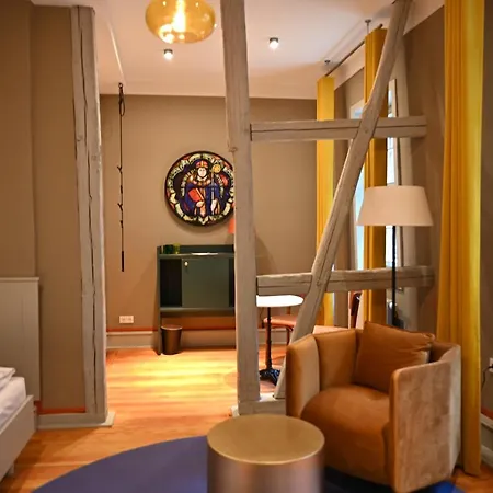 Alter Bischofshof Bed and Breakfast