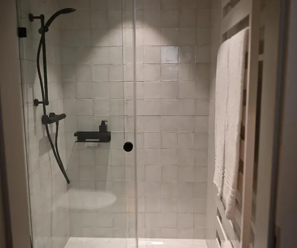 Alter Bischofshof 3*